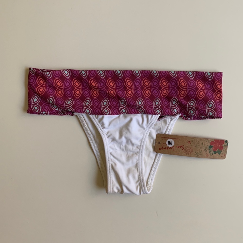 San Lorenzo cheeky bottom